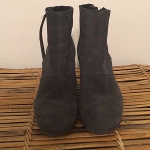 Toms Desert Wedge High Suede Boot